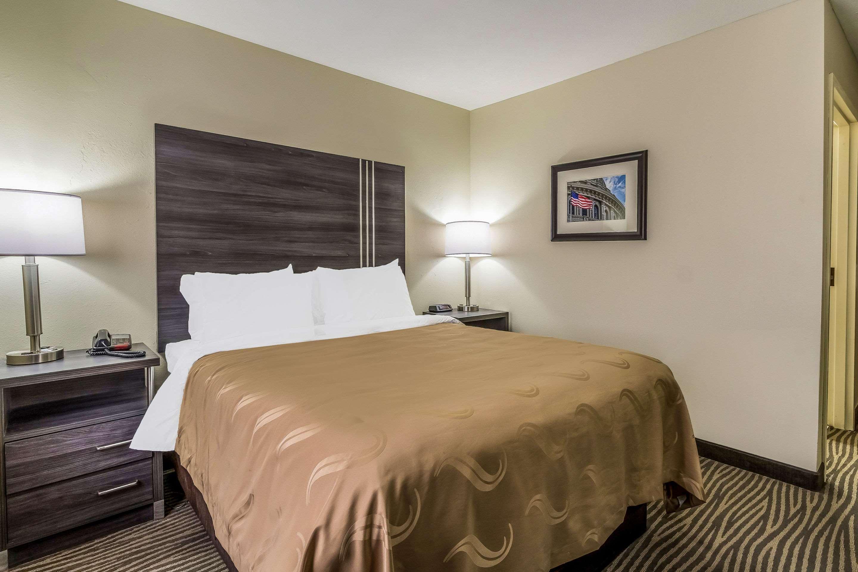 Quality Inn & Suites North Lima - Boardman Экстерьер фото