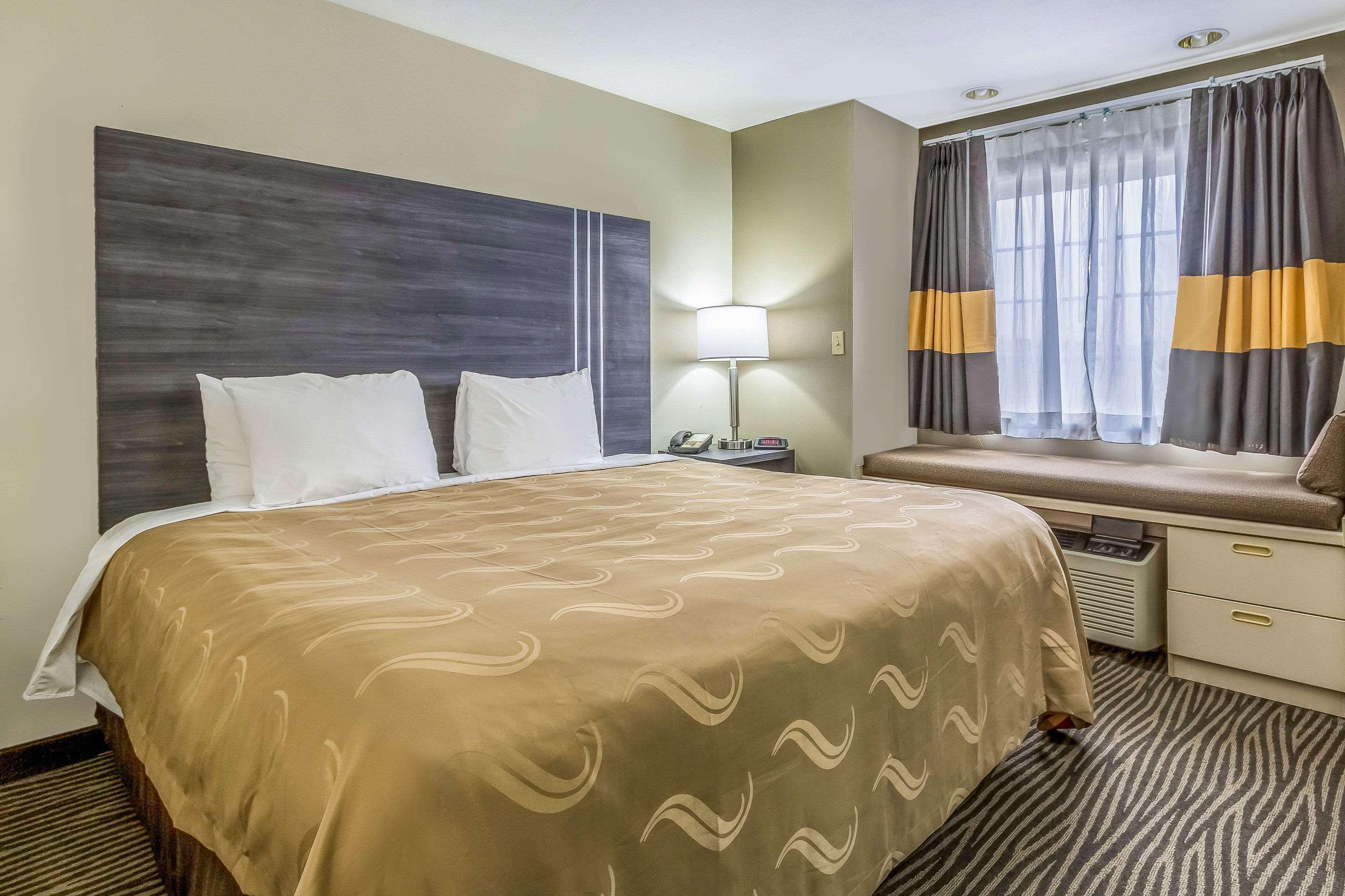 Quality Inn & Suites North Lima - Boardman Экстерьер фото