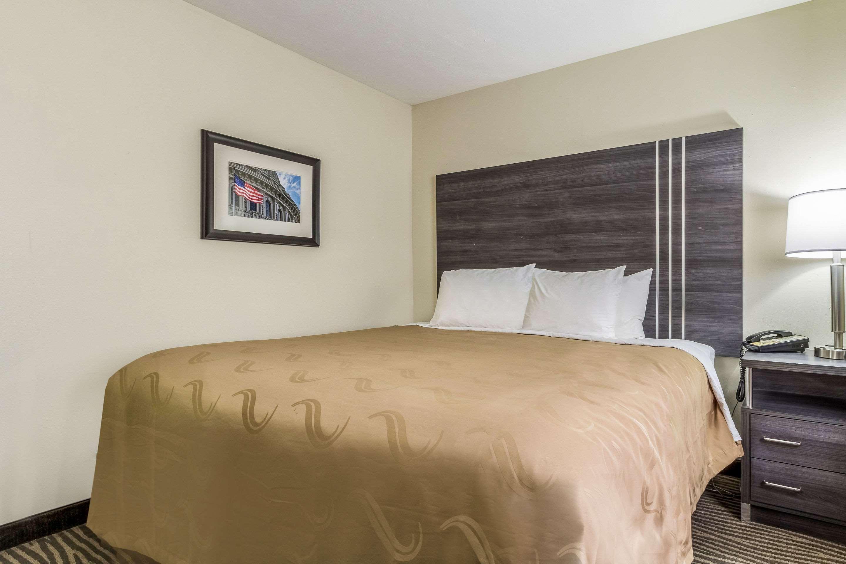 Quality Inn & Suites North Lima - Boardman Экстерьер фото