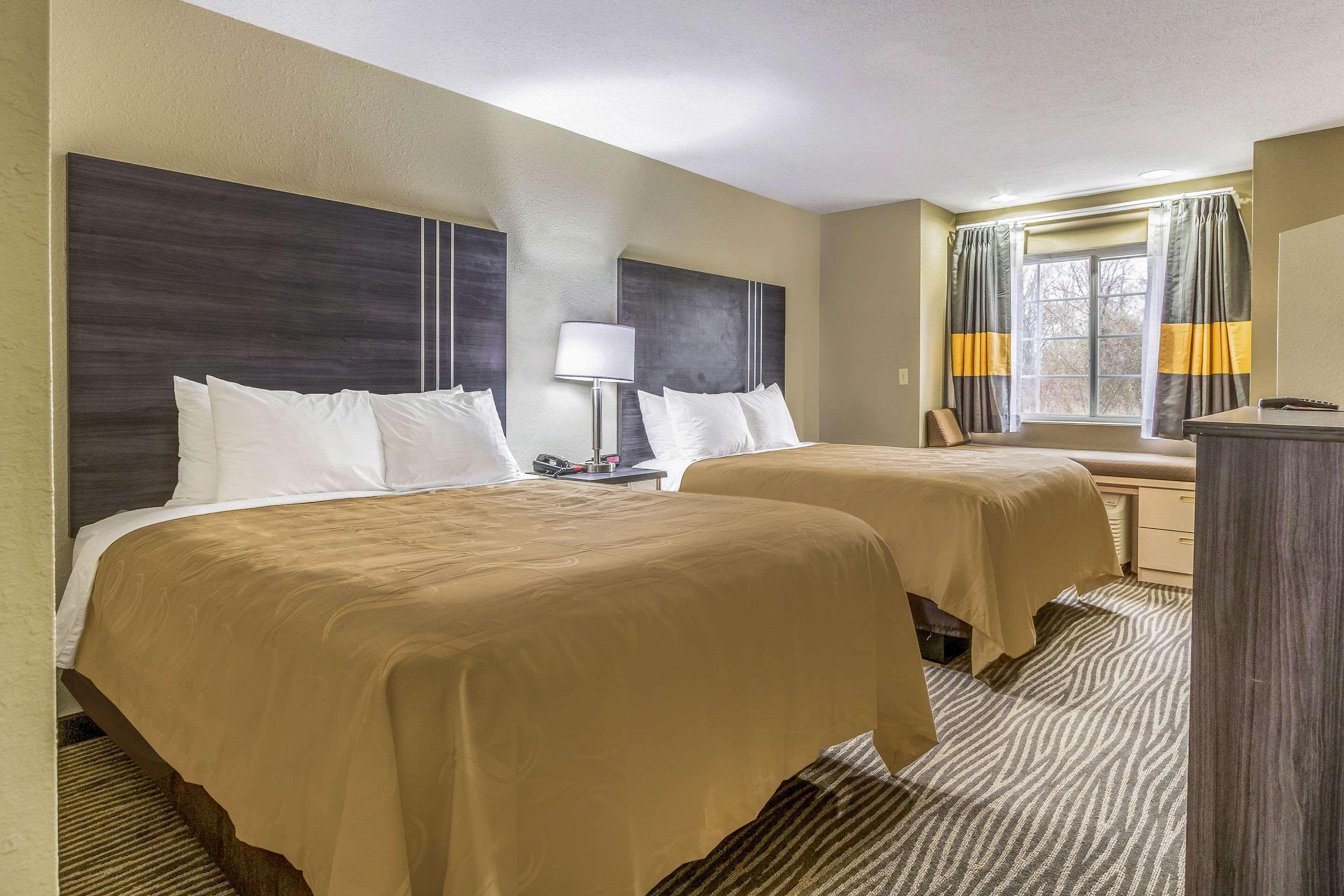 Quality Inn & Suites North Lima - Boardman Экстерьер фото