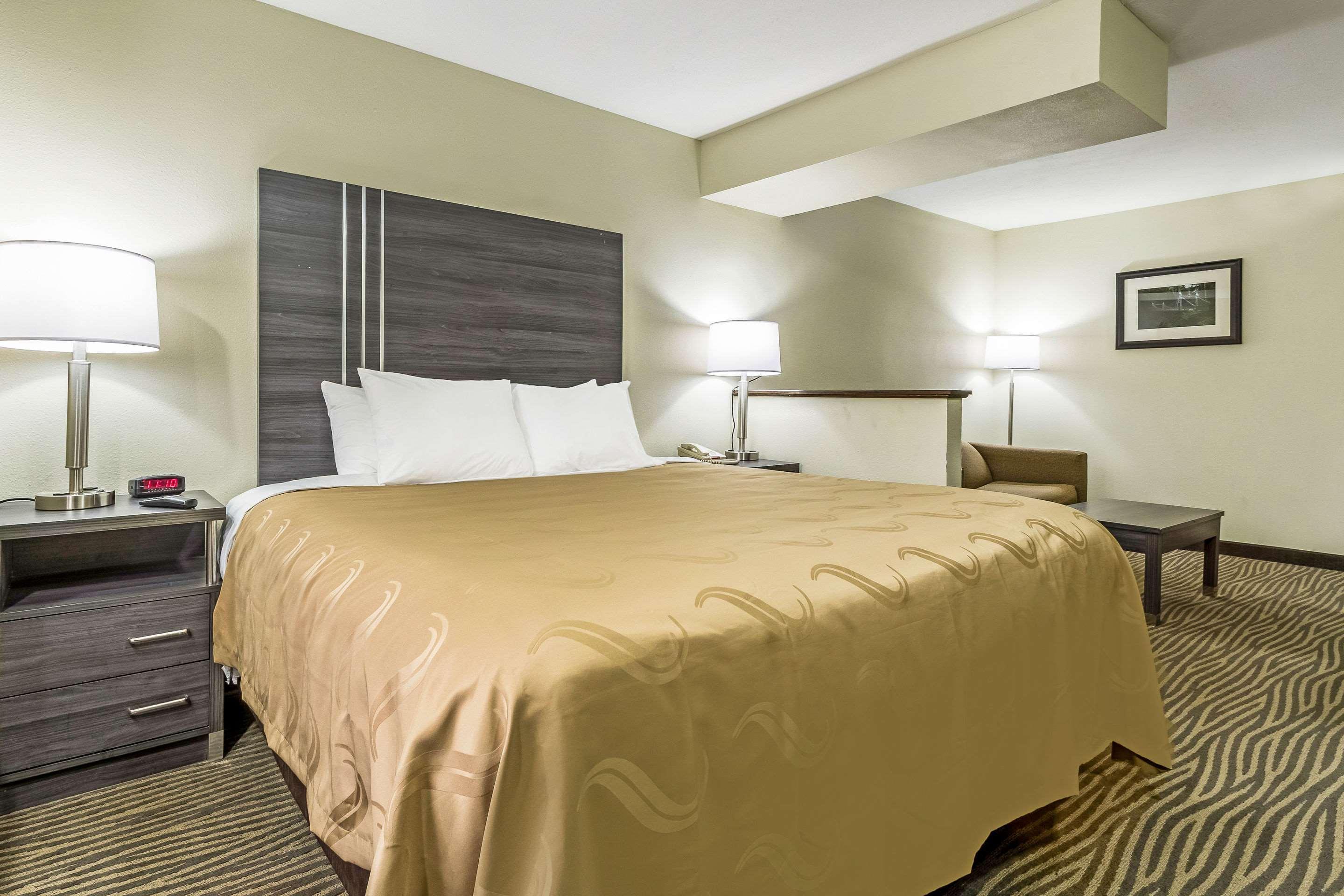 Quality Inn & Suites North Lima - Boardman Экстерьер фото