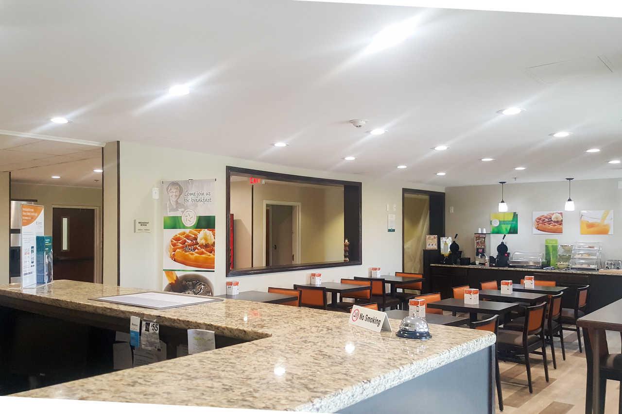 Quality Inn & Suites North Lima - Boardman Экстерьер фото