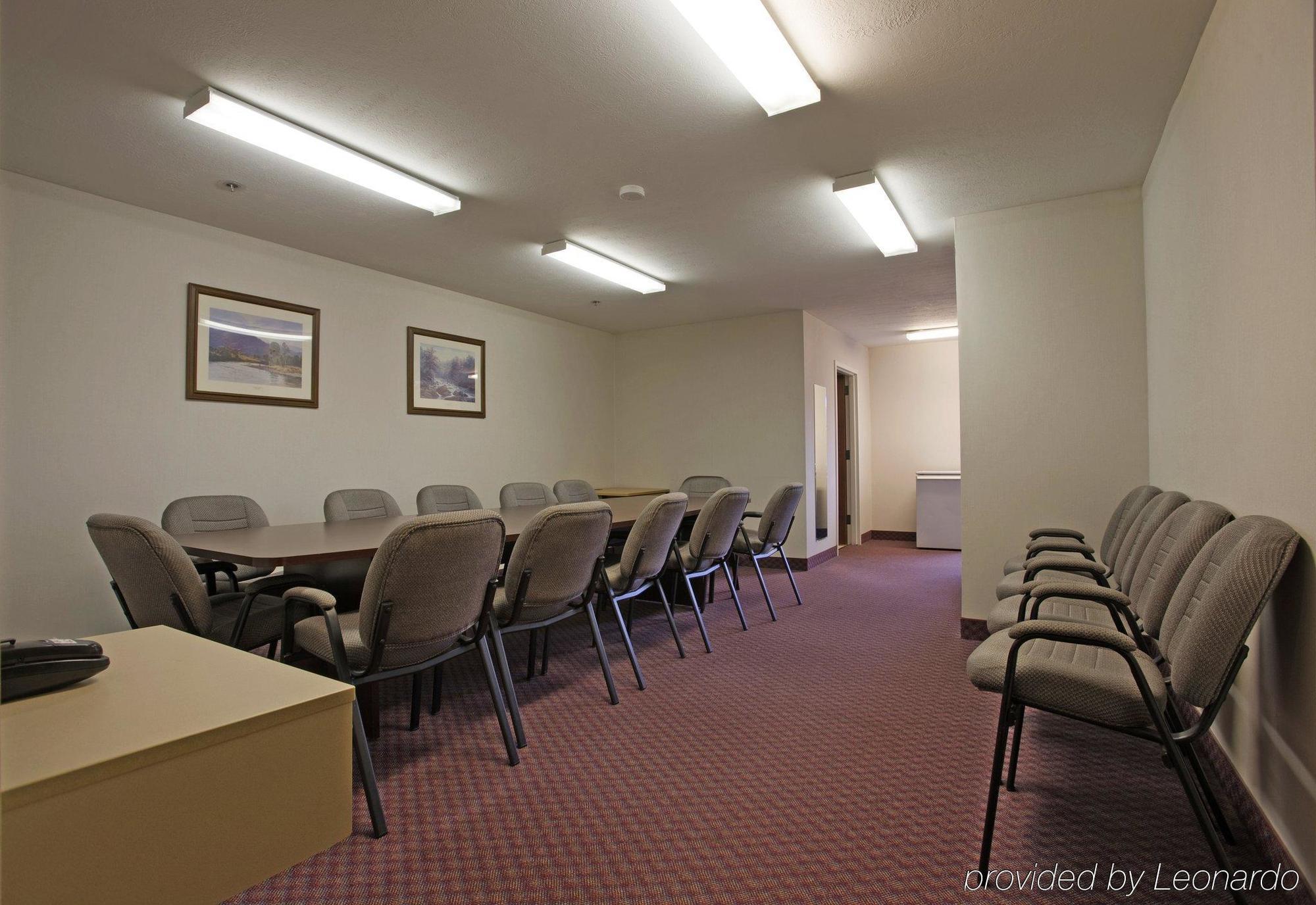 Quality Inn & Suites North Lima - Boardman Удобства фото