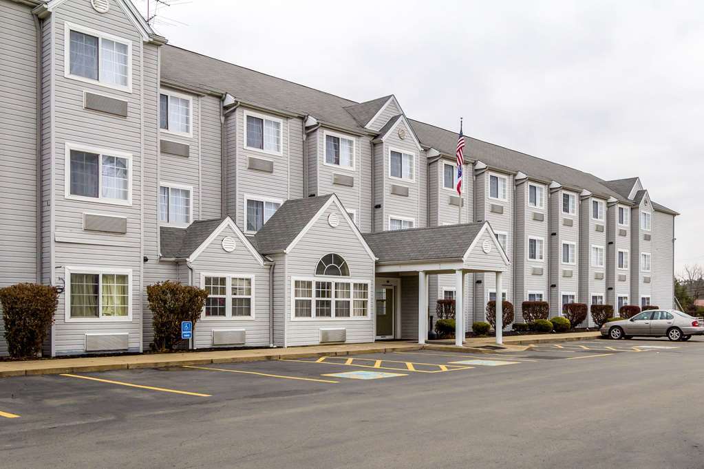 Quality Inn & Suites North Lima - Boardman Экстерьер фото